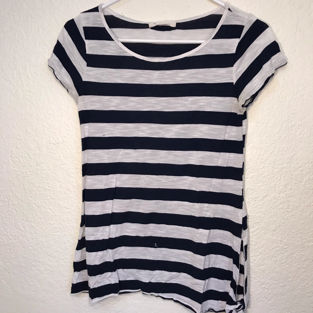 twentyone Blue and White Striped T-Shirt w Tie